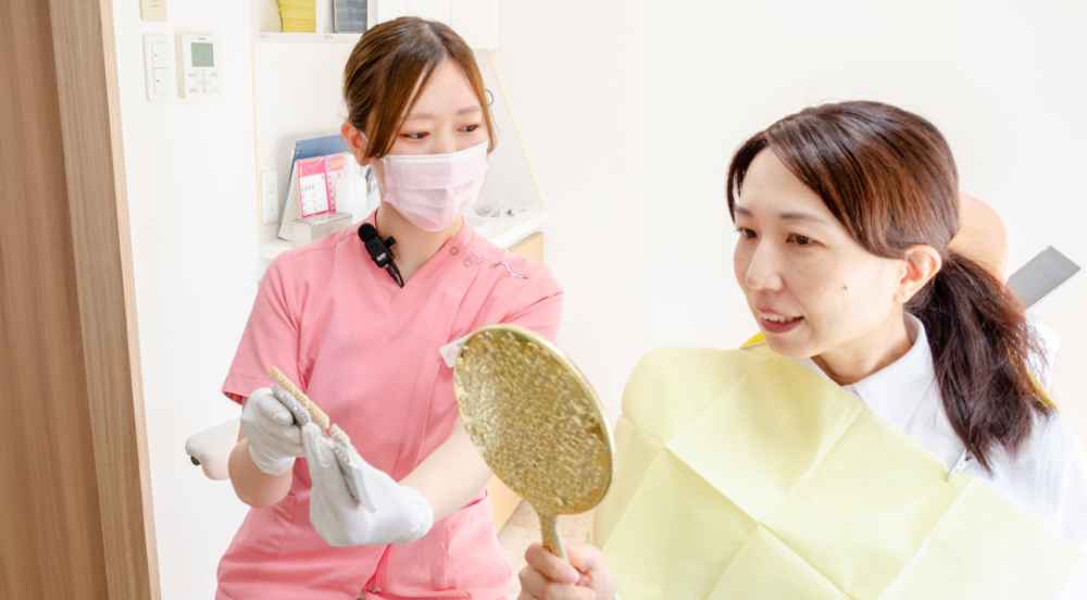 歯科衛生士の仕事の様子